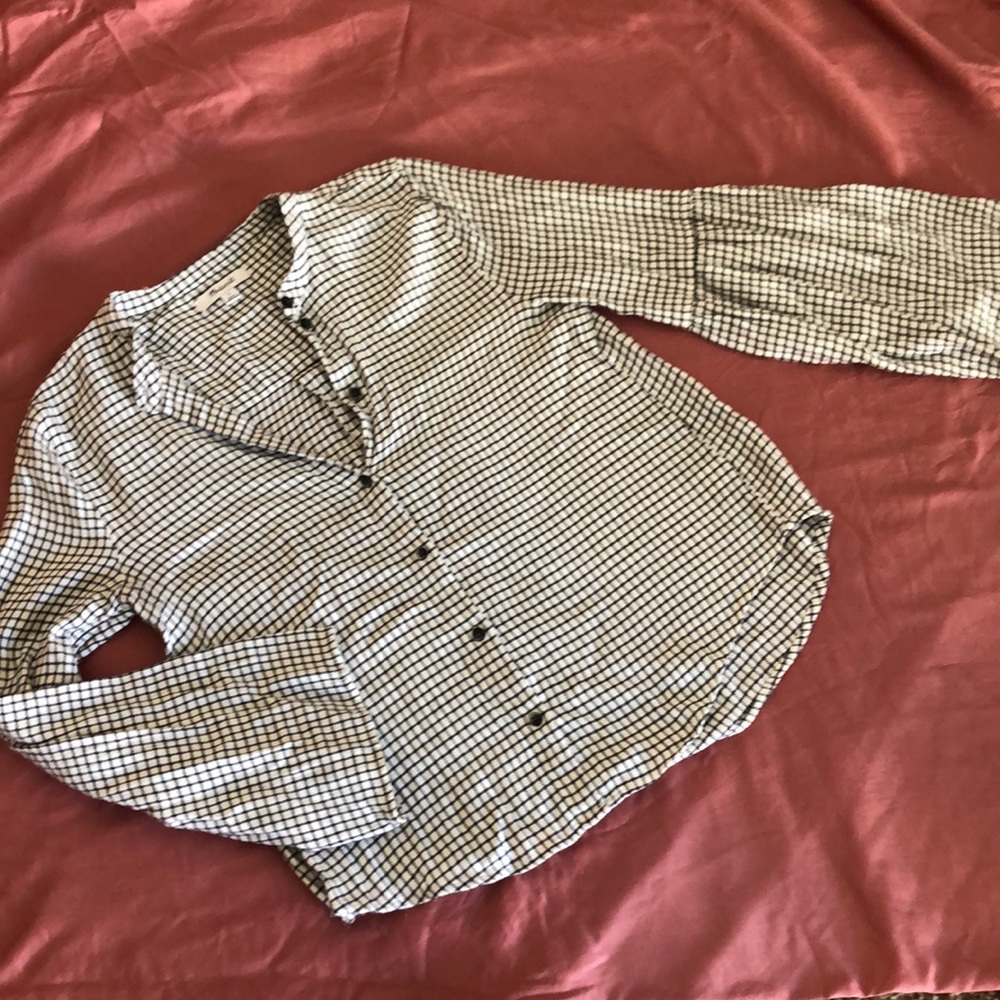 Soft, flowy, semi-casual shirt